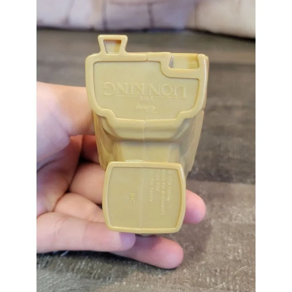 Lion King 2019 Simba birth monkey McDonald's toy figure‎